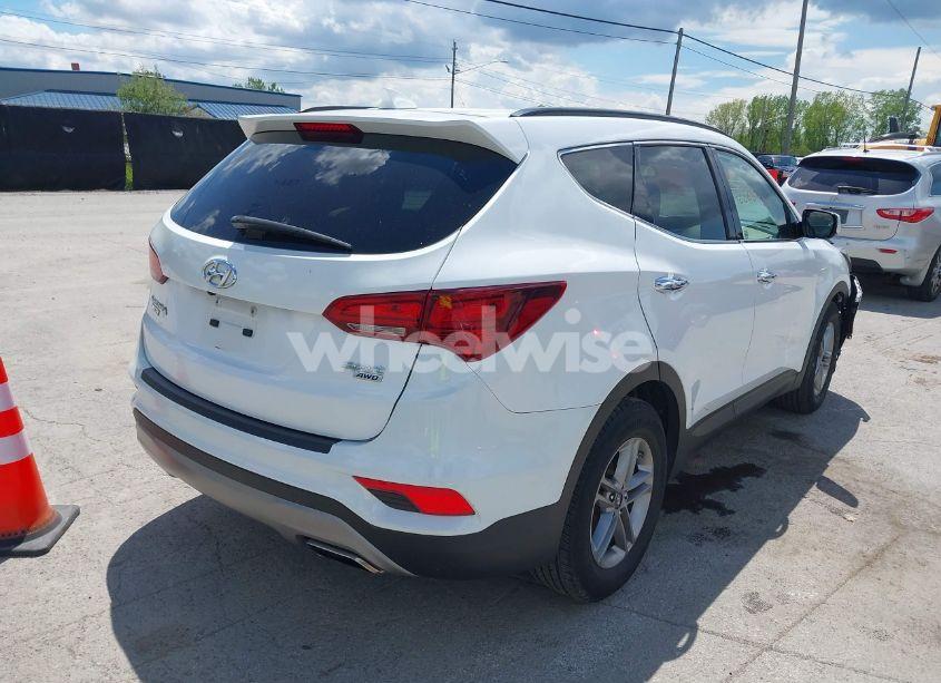 Photo 4 of 2017 Hyundai Santa FE SPORT 2.4L (VIN 5NMZUDLB1HH028370)