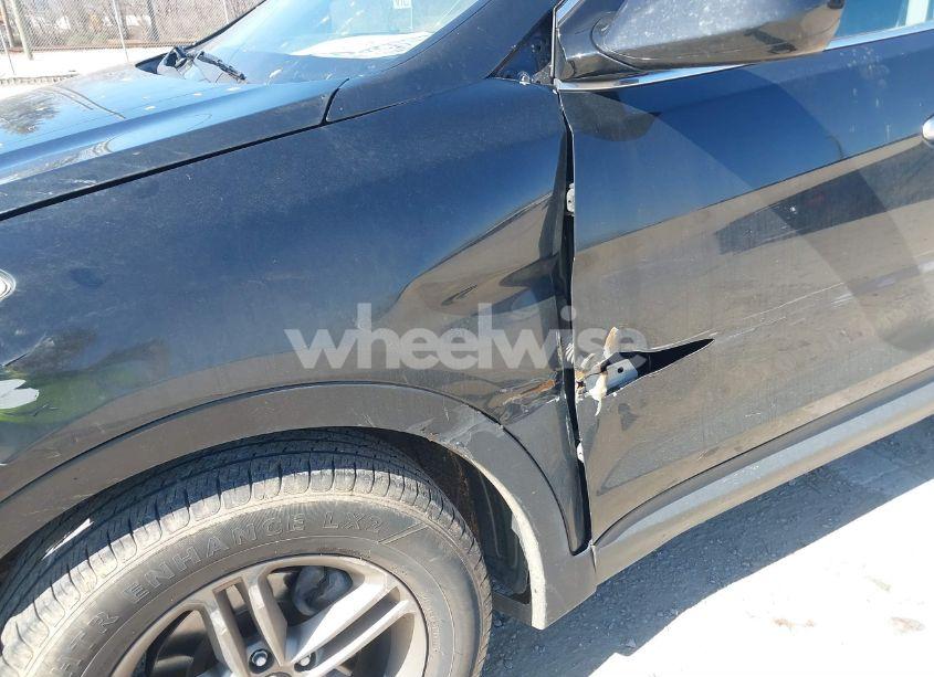 Photo 6 of 2017 Hyundai Santa FE SPORT 2.4L (VIN 5NMZUDLB1HH036047)