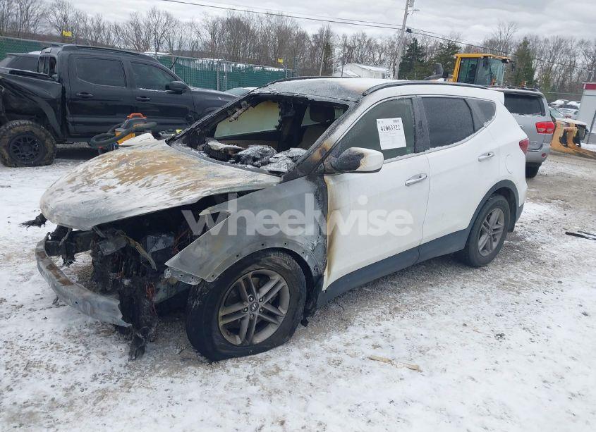 Photo 2 of 2017 Hyundai Santa FE SPORT 2.4L (VIN 5NMZUDLB2HH010069)