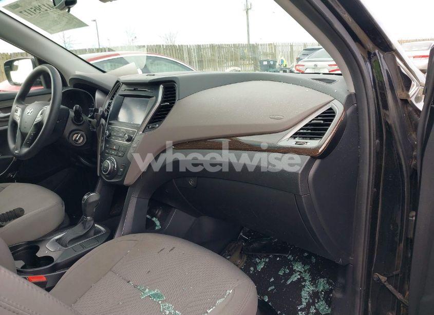 Photo 5 of 2017 Hyundai Santa FE SPORT 2.4L (VIN 5NMZUDLB2HH014090)