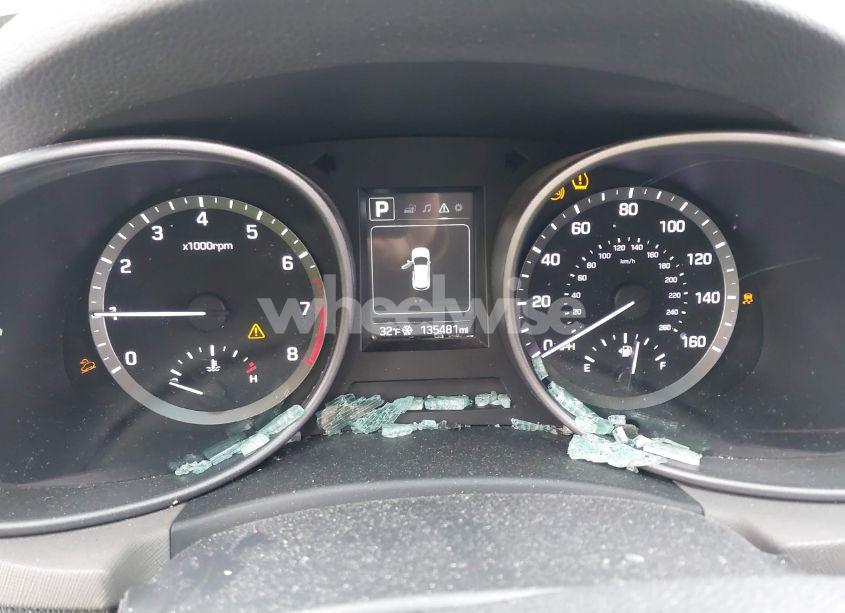 Photo 7 of 2017 Hyundai Santa FE SPORT 2.4L (VIN 5NMZUDLB2HH014090)