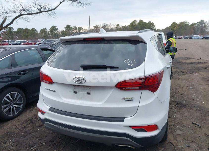 Photo 16 of 2018 Hyundai Santa FE SPORT 2.4L (VIN 5NMZUDLB2JH073419)
