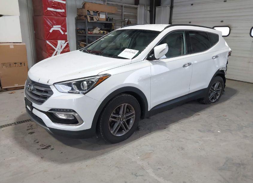 Photo 2 of 2017 Hyundai Santa FE SPORT 2.4L (VIN 5NMZUDLB3HH020173)