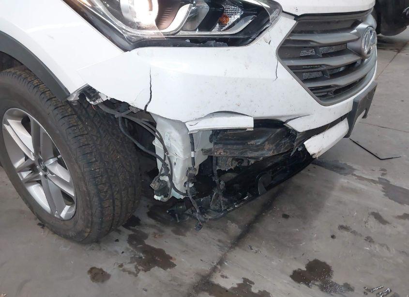 Photo 6 of 2017 Hyundai Santa FE SPORT 2.4L (VIN 5NMZUDLB3HH037152)
