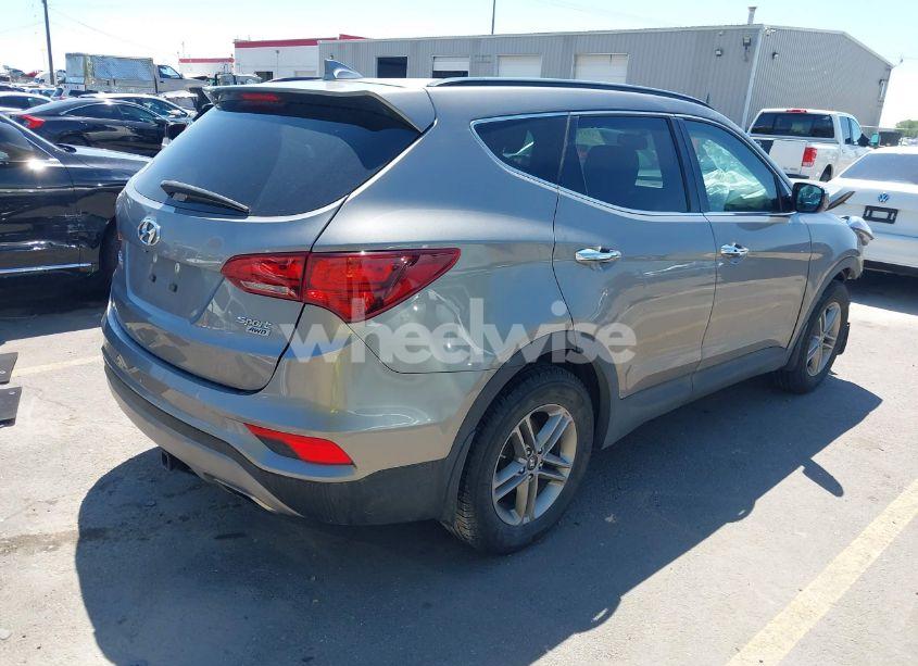 Photo 4 of 2017 Hyundai Santa FE SPORT 2.4L (VIN 5NMZUDLB3HH047664)
