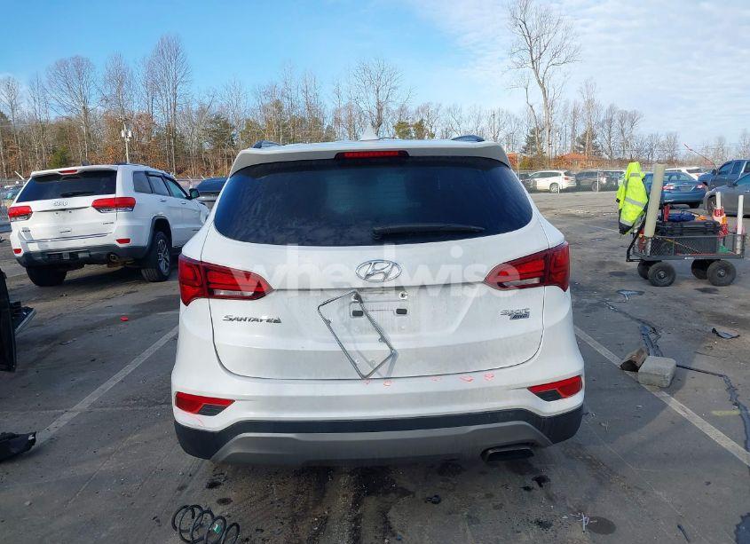 Photo 17 of 2018 Hyundai Santa FE SPORT 2.4L (VIN 5NMZUDLB3JH056905)