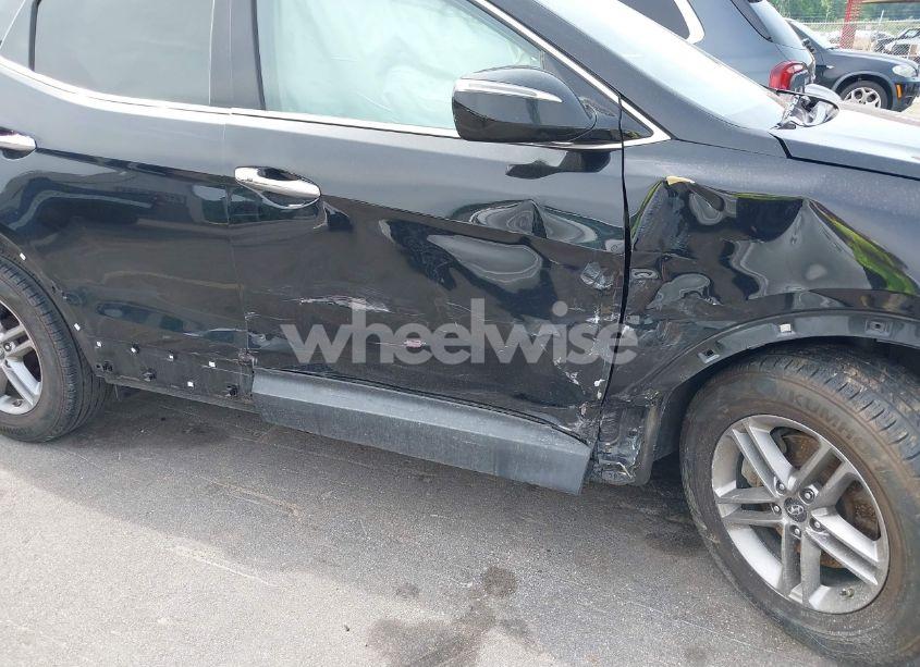 Photo 6 of 2017 Hyundai Santa FE SPORT 2.4L (VIN 5NMZUDLB4HH030064)
