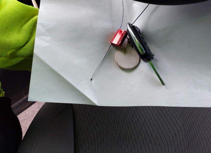 Photo 11 of 2017 Hyundai Santa FE SPORT 2.4L (VIN 5NMZUDLB4HH035829)