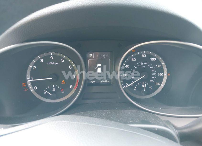 Photo 7 of 2018 Hyundai Santa FE SPORT 2.4L (VIN 5NMZUDLB4JH073857)