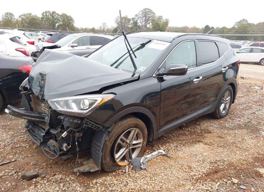 Photo 2 of 2018 Hyundai Santa FE SPORT 2.4L (VIN 5NMZUDLB4JH088245)