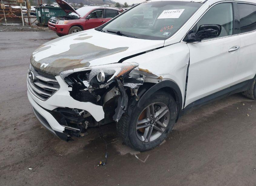 Photo 6 of 2017 Hyundai Santa FE SPORT 2.4L (VIN 5NMZUDLB5HH016433)