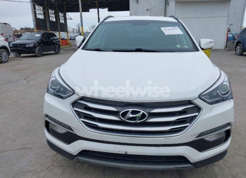 Photo 12 of 2018 Hyundai Santa FE SPORT 2.4L (VIN 5NMZUDLB5JH056405)