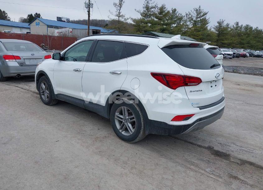 Photo 3 of 2018 Hyundai Santa FE SPORT 2.4L (VIN 5NMZUDLB5JH056405)