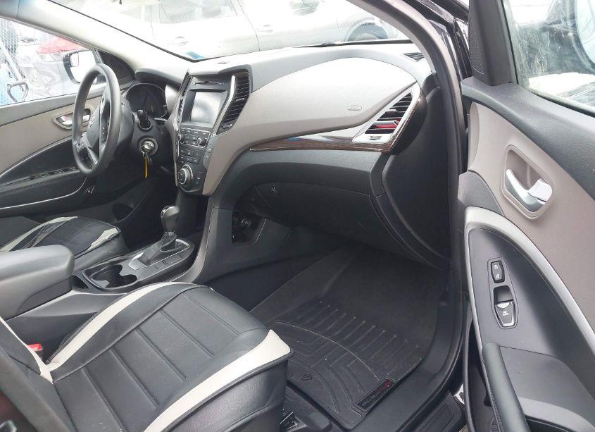 Photo 5 of 2017 Hyundai Santa FE SPORT 2.4L (VIN 5NMZUDLB6HH035556)