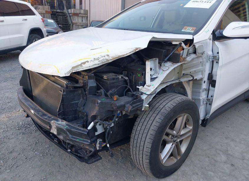 Photo 6 of 2018 Hyundai Santa FE SPORT 2.4L (VIN 5NMZUDLB6JH066232)