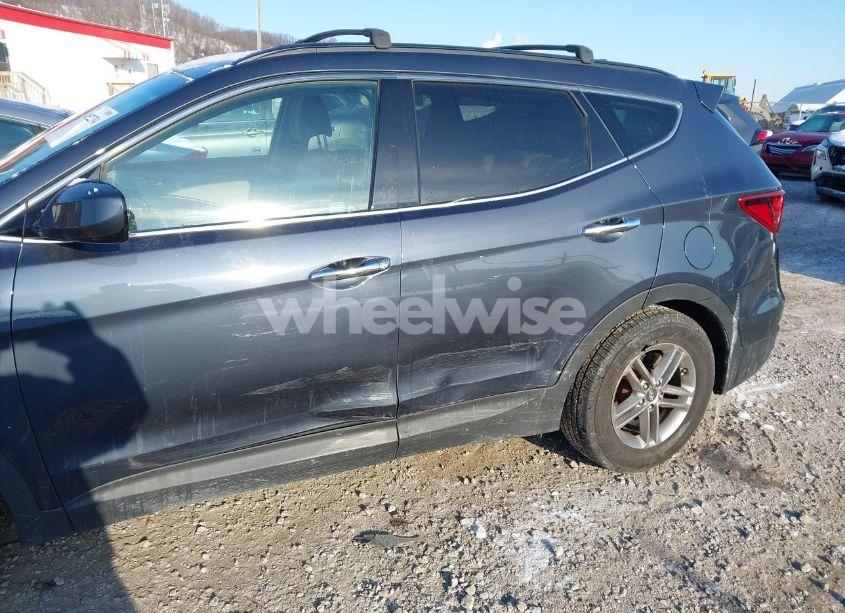 Photo 6 of 2017 Hyundai Santa FE SPORT 2.4L (VIN 5NMZUDLB7HH020547)