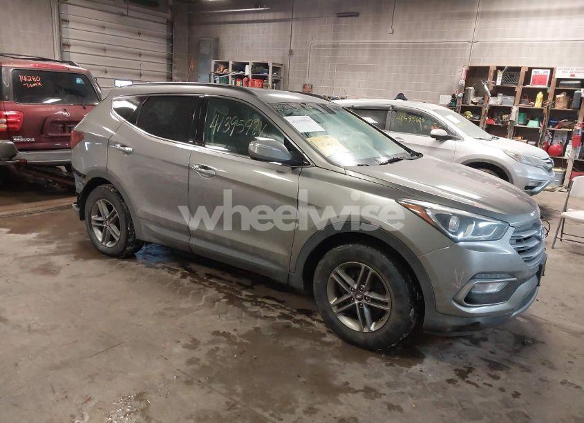 2018 Hyundai Santa FE SPORT 2.4L (VIN 5NMZUDLB7JH059242) main photo