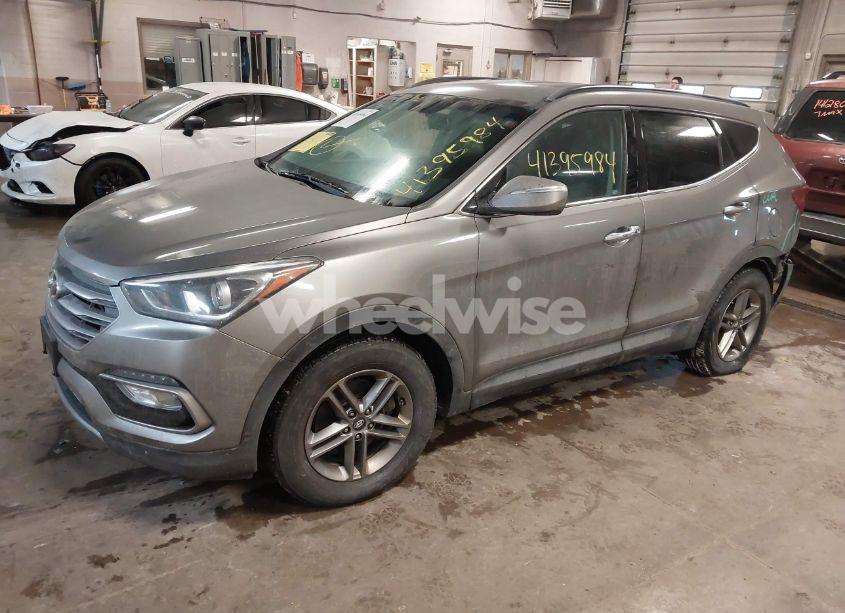 Photo 2 of 2018 Hyundai Santa FE SPORT 2.4L (VIN 5NMZUDLB7JH059242)