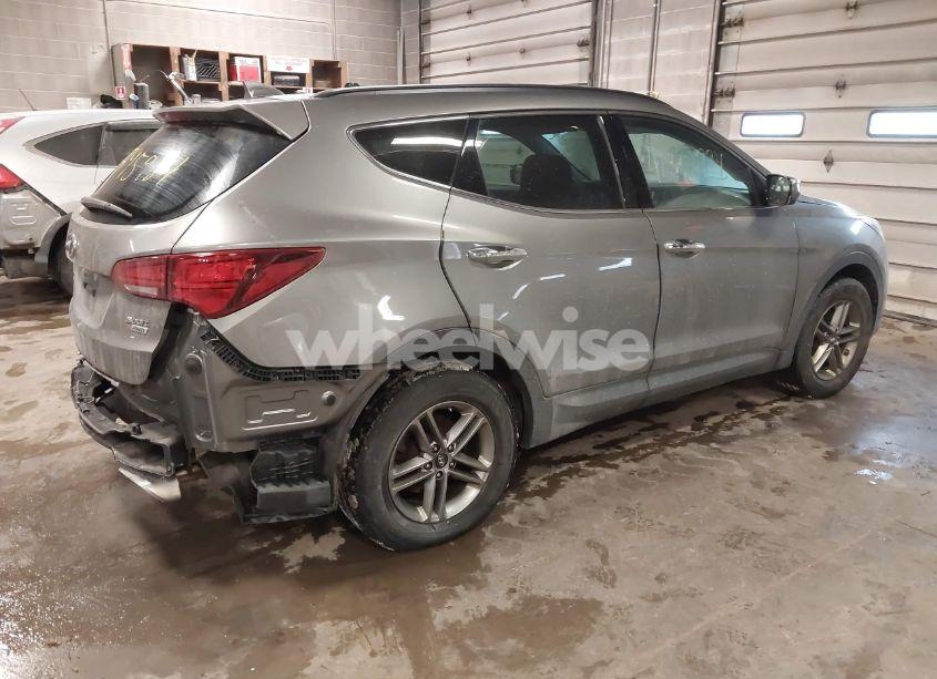 Photo 4 of 2018 Hyundai Santa FE SPORT 2.4L (VIN 5NMZUDLB7JH059242)