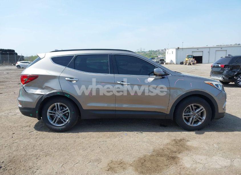 Photo 12 of 2017 Hyundai Santa FE SPORT 2.4L (VIN 5NMZUDLB8HH001912)