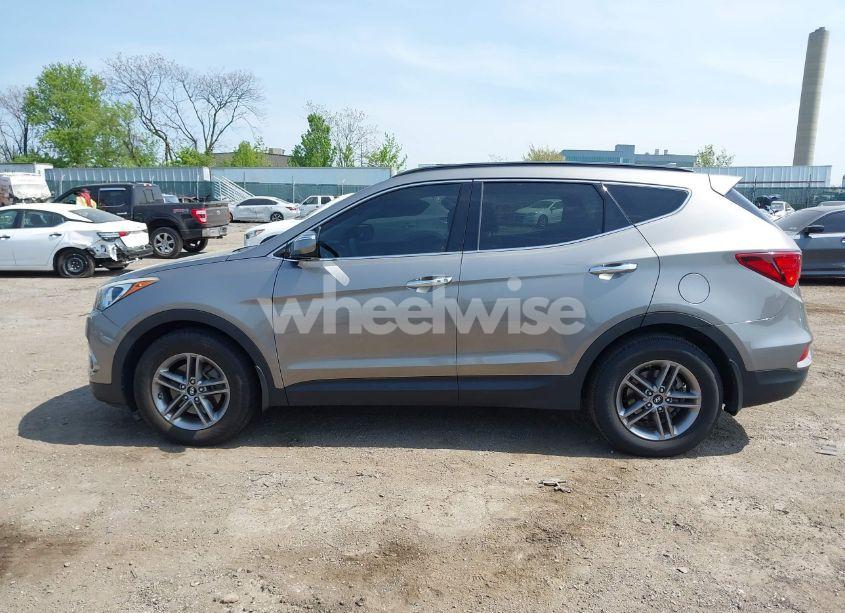 Photo 13 of 2017 Hyundai Santa FE SPORT 2.4L (VIN 5NMZUDLB8HH001912)