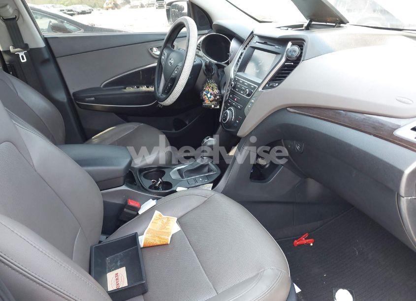 Photo 5 of 2017 Hyundai Santa FE SPORT 2.4L (VIN 5NMZUDLB8HH001912)