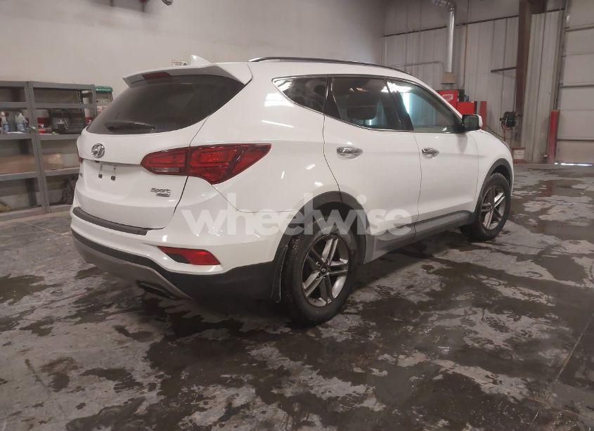 Photo 4 of 2017 Hyundai Santa FE SPORT 2.4L (VIN 5NMZUDLB8HH021108)