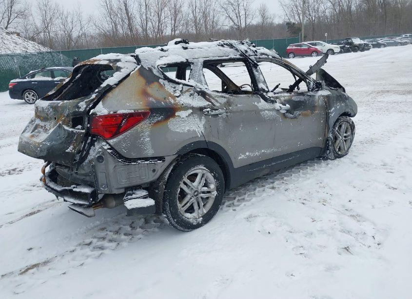 Photo 4 of 2017 Hyundai Santa FE SPORT 2.4L (VIN 5NMZUDLB8HH026647)