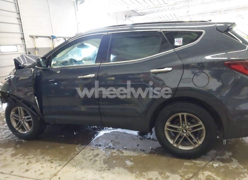 Photo 15 of 2017 Hyundai Santa FE SPORT 2.4L (VIN 5NMZUDLB8HH033369)
