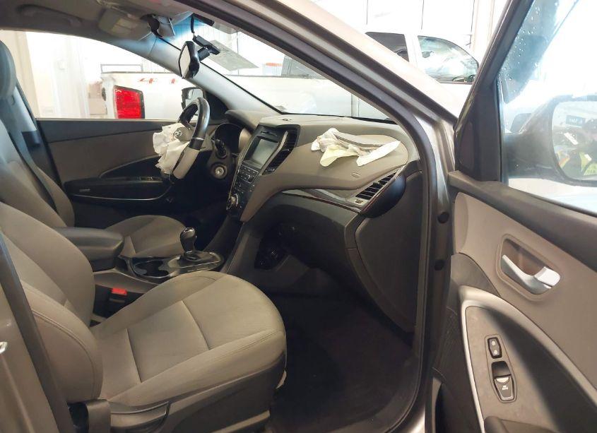 Photo 5 of 2017 Hyundai Santa FE SPORT 2.4L (VIN 5NMZUDLB9HH037057)