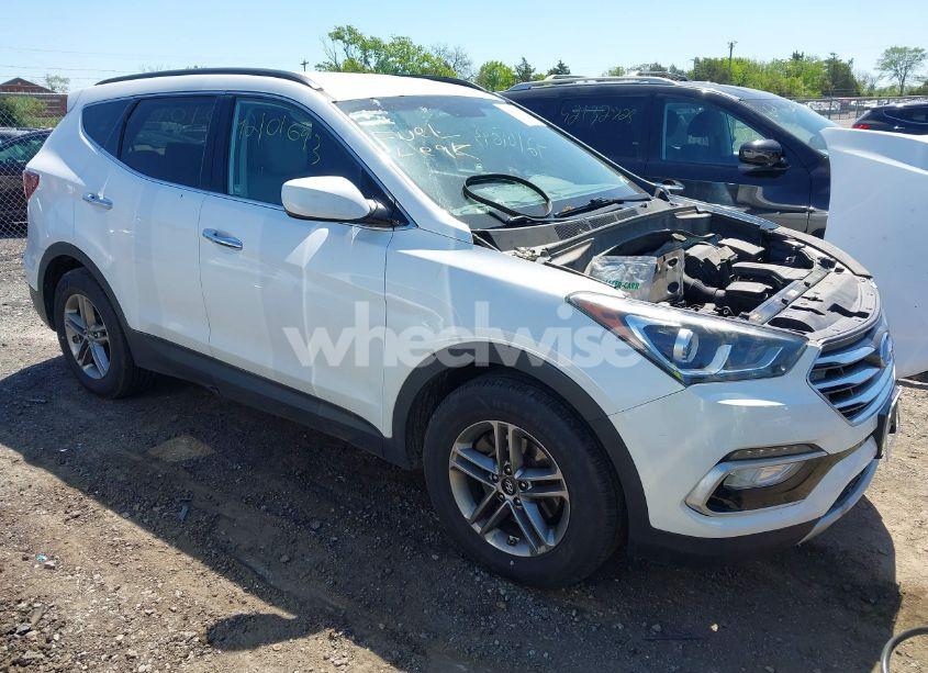 2017 Hyundai Santa FE SPORT 2.4L (VIN 5NMZUDLB9HH037110) main photo