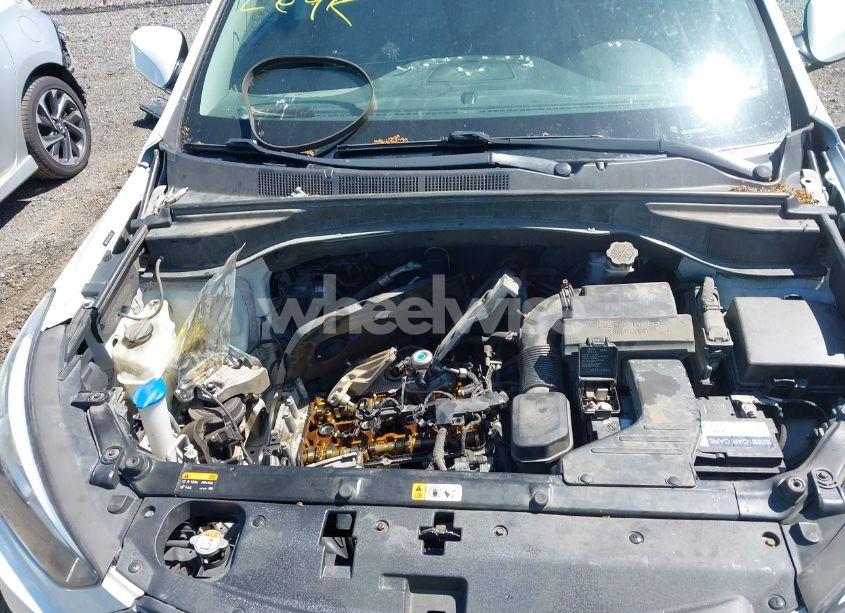 Photo 10 of 2017 Hyundai Santa FE SPORT 2.4L (VIN 5NMZUDLB9HH037110)