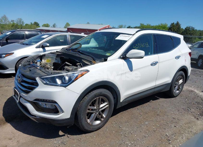 Photo 2 of 2017 Hyundai Santa FE SPORT 2.4L (VIN 5NMZUDLB9HH037110)
