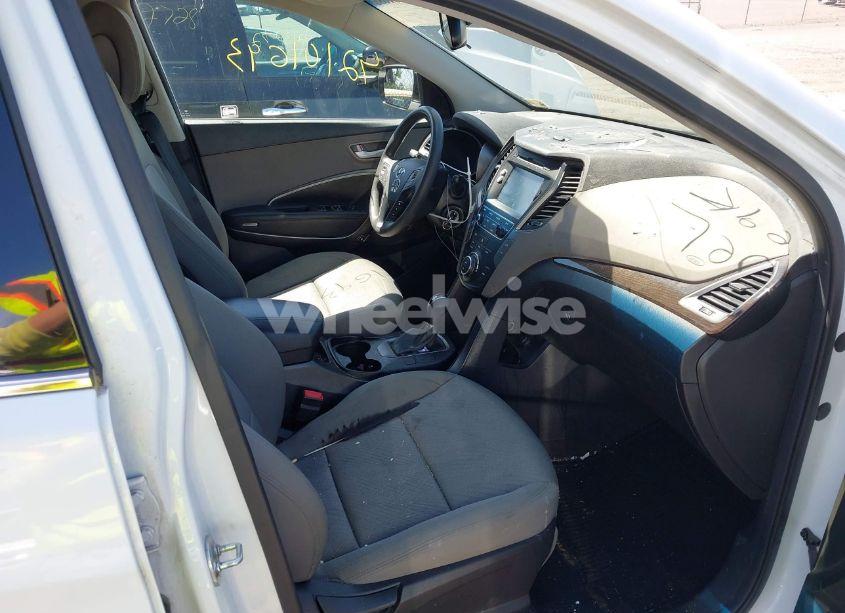 Photo 5 of 2017 Hyundai Santa FE SPORT 2.4L (VIN 5NMZUDLB9HH037110)