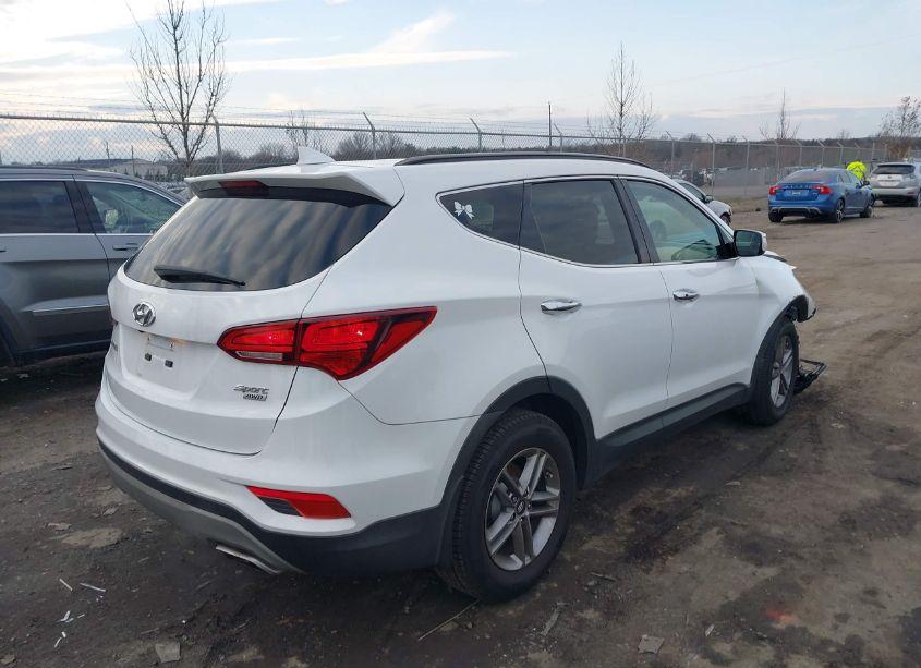 Photo 4 of 2018 Hyundai Santa FE SPORT 2.4L (VIN 5NMZUDLB9JH087382)
