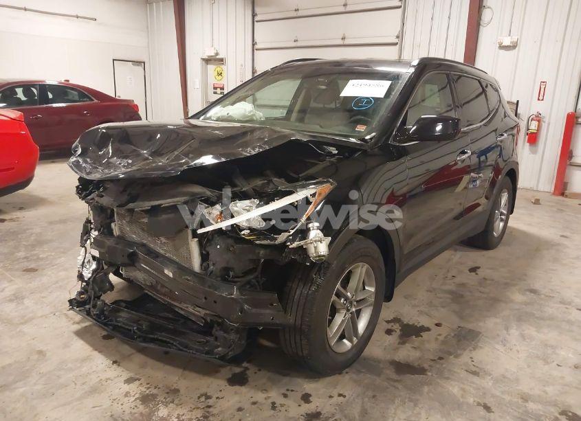 Photo 2 of 2017 Hyundai Santa FE SPORT 2.4L (VIN 5NMZUDLBXHH041621)