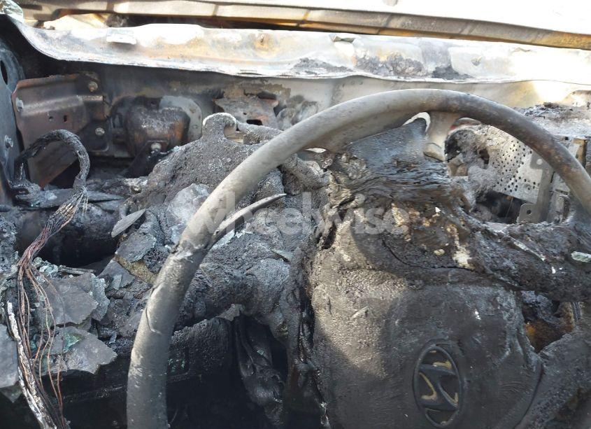 Photo 7 of 2018 Hyundai Santa FE SPORT 2.4L (VIN 5NMZUDLBXJH058960)