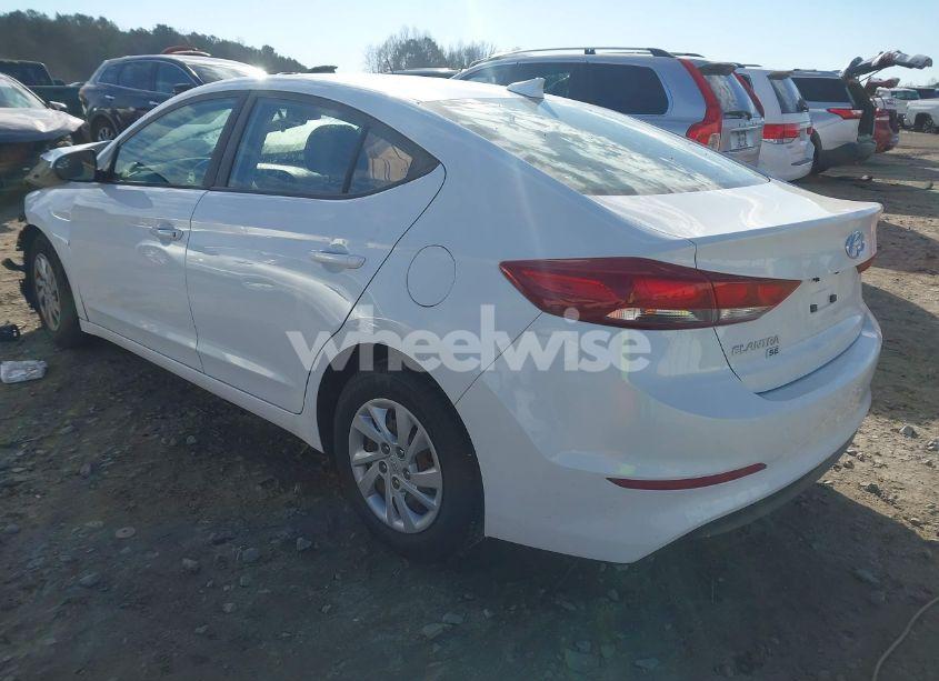Photo 3 of 2017 Hyundai Elantra SE (VIN 5NPD74LF0HH084713)