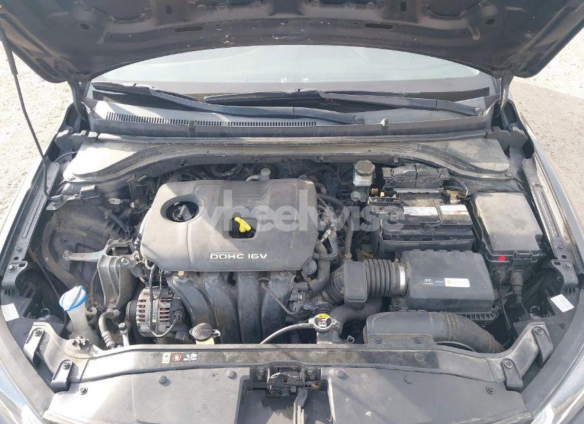 Photo 10 of 2017 Hyundai Elantra SE (VIN 5NPD74LF0HH100568)