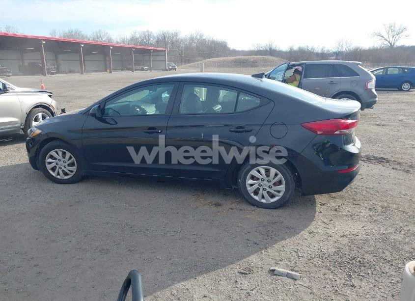 Photo 14 of 2017 Hyundai Elantra SE (VIN 5NPD74LF0HH100568)