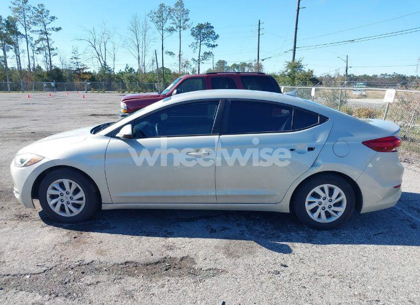 Photo 14 of 2017 Hyundai Elantra SE (VIN 5NPD74LF0HH125616)