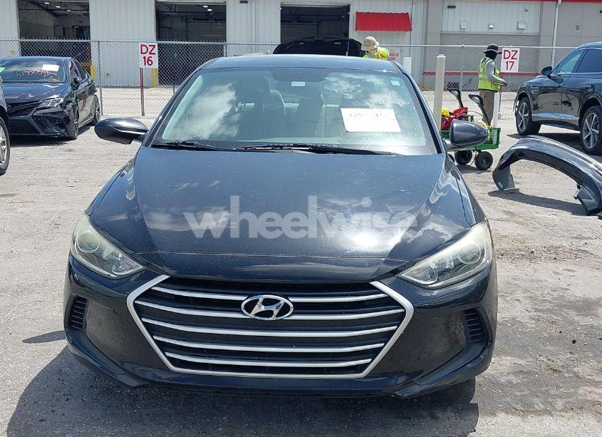 Photo 13 of 2017 Hyundai Elantra SE (VIN 5NPD74LF0HH133831)