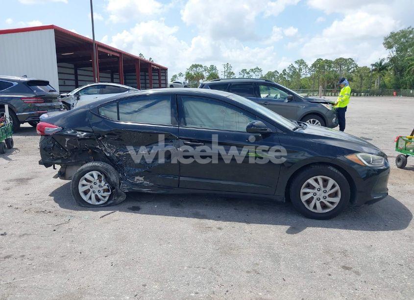 Photo 14 of 2017 Hyundai Elantra SE (VIN 5NPD74LF0HH133831)