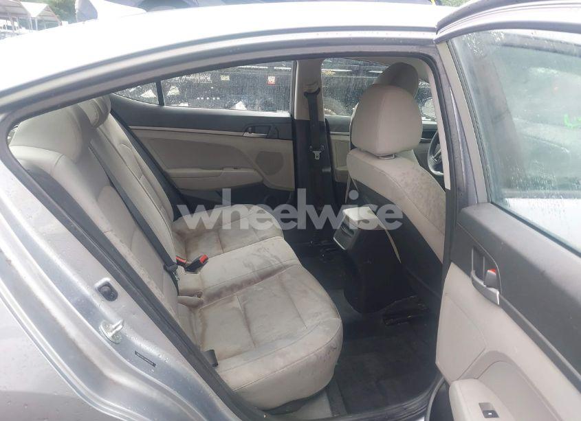 Photo 8 of 2017 Hyundai Elantra SE (VIN 5NPD74LF0HH166392)
