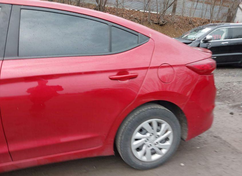 Photo 12 of 2017 Hyundai Elantra SE (VIN 5NPD74LF0HH183595)