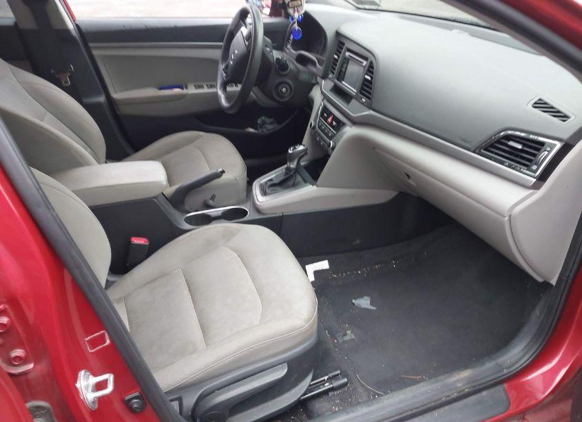 Photo 5 of 2017 Hyundai Elantra SE (VIN 5NPD74LF0HH183595)