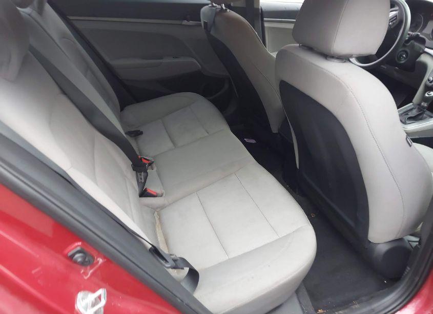 Photo 8 of 2017 Hyundai Elantra SE (VIN 5NPD74LF0HH183595)