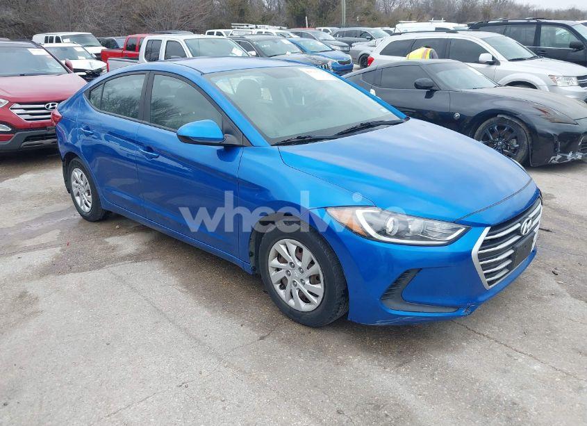 2017 Hyundai Elantra SE (VIN 5NPD74LF0HH198890) main photo