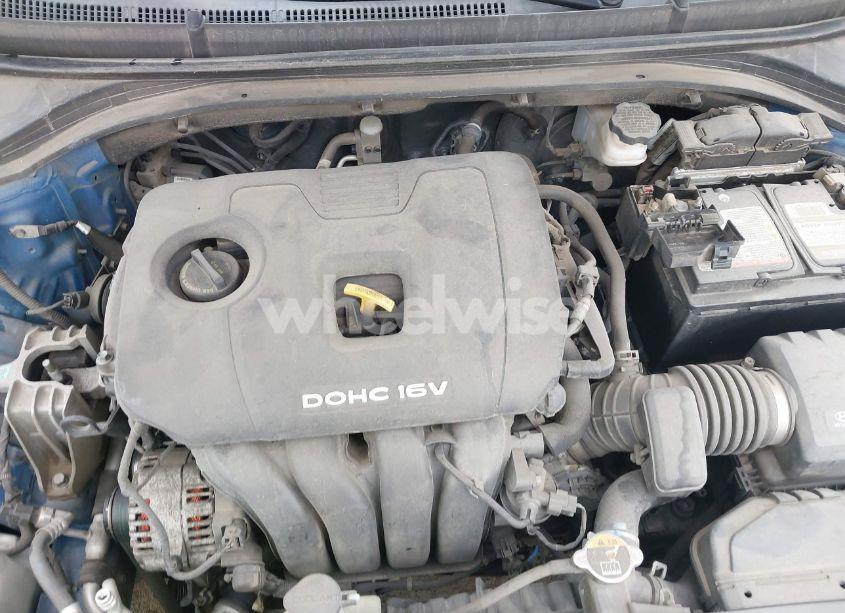 Photo 10 of 2017 Hyundai Elantra SE (VIN 5NPD74LF0HH198890)