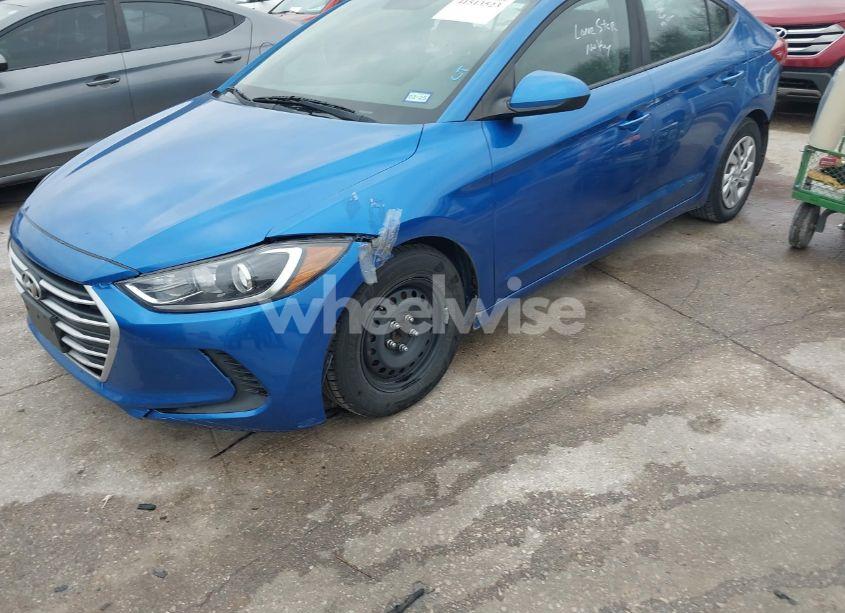 Photo 2 of 2017 Hyundai Elantra SE (VIN 5NPD74LF0HH198890)